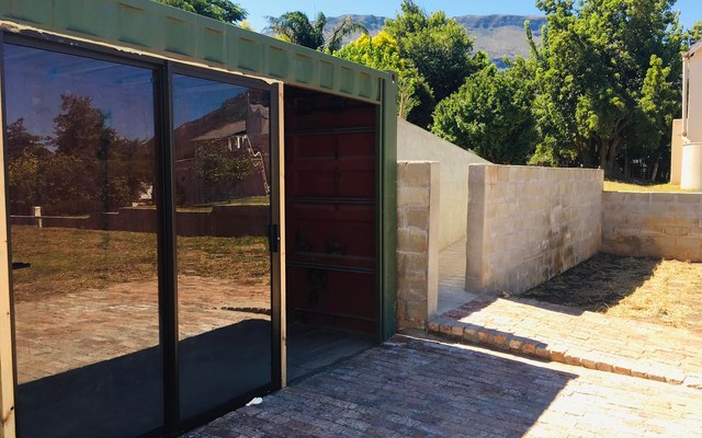 Shop Door - RAW - Xplorio™ Greyton