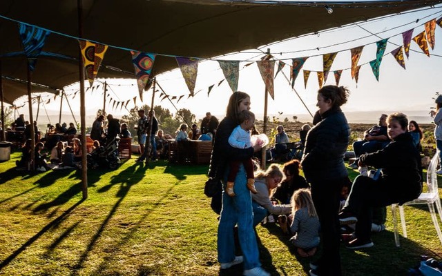 Tent - Beyond Black Mountain - Xplorio™ Caledon