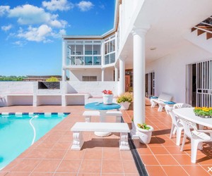 Reviews from Happy Guests!