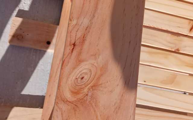 Designing wooden chairs