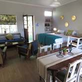 Room View - Caledon Protea Cottage - Xplorio™ Caledon