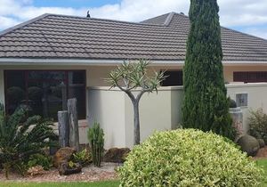 R19,000 | 5 Bedroom House to Rent in Hermanus Heights