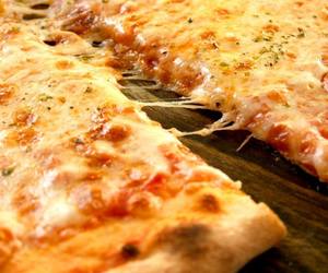 Pizza in Pringle Bay