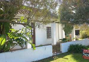R2,150,000 | 2 Bedroom House For Sale in Stanford