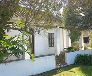 R2,150,000 | 2 Bedroom House For Sale in Stanford