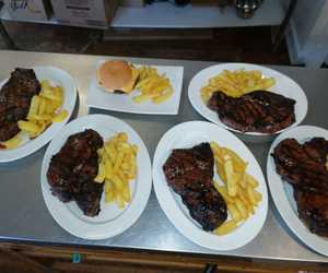 1kg Rump, Chips and Draught Challenge