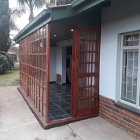 Wooded Sunroom - Thunder Services & Solar - Xplorio™ Gansbaai 