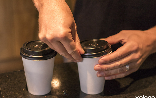 gansbaai_coffee_shop_raging_goose_coffee_take_away_cups_of_coffee_1603976597_1662451403