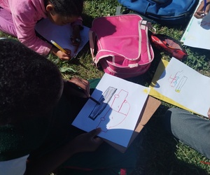 Educational Drawing Game