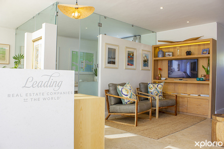 struisbaai_real_estate_agents_chas_everitt_interior_office_1663253240