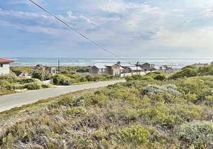R1,595,000 | 648m² Vacant Land For Sale in Suiderstrand
