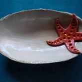 Sandy Beach Starfish Oval Handmade Clay Bowl 20cm x 10cm - Pot en Gieter Gift Basket - Xplorio™ Gansbaai