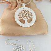 Jewellery - Tanzanites and Diamonds of Hermanus - Xplorio™ Hermanus