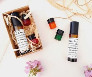 Gift Pack: Essential Oil and 2 Mini Diffuser Blends