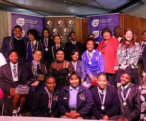 Final Round of the English School Speech Competition!