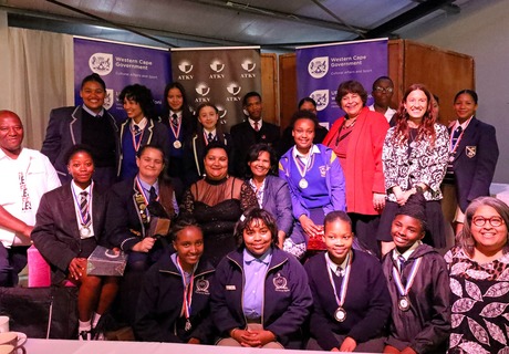 Final Round of the English School Speech Competition!