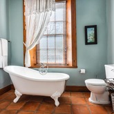 Bathroom - Caledon Grace - Xplorio™ Caledon