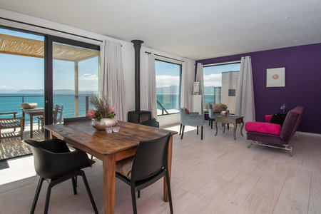 Whale_Gin_spotter_featured_3_1667227470