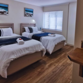 Second Bedroom - Rest and Sea Self-catering - Xplorio™ Gansbaai