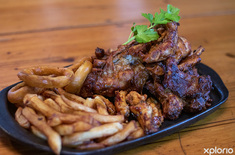 agulhas_restaurant_old_cape_last_trading_post_ribs_and_chicken_meal_1669123676